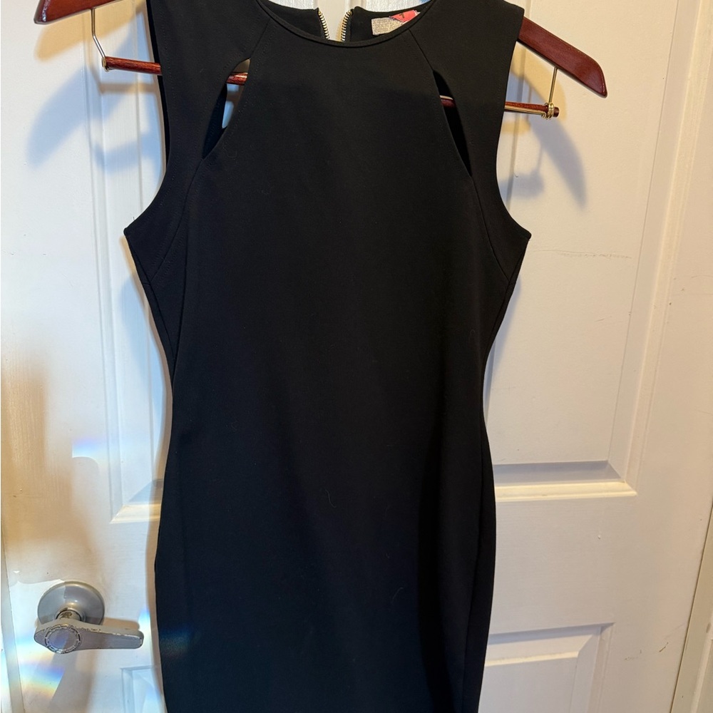 G B Elegant Black Sleeveless Dress